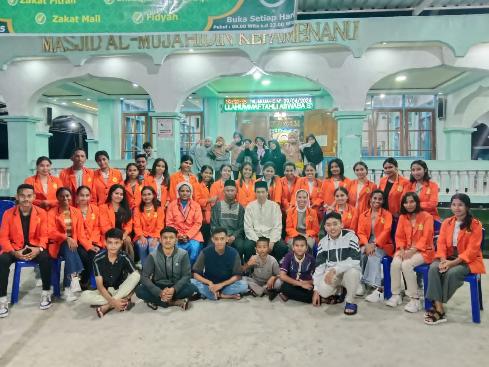 SEBANYAK 76 MAHASISWA STP ST PETRUS KEUSKUPAN ATAMBUA IKUT JAGA MALAM TAKBIRAN DAN IDUL FITRI DI KOTA KEFAMENANU