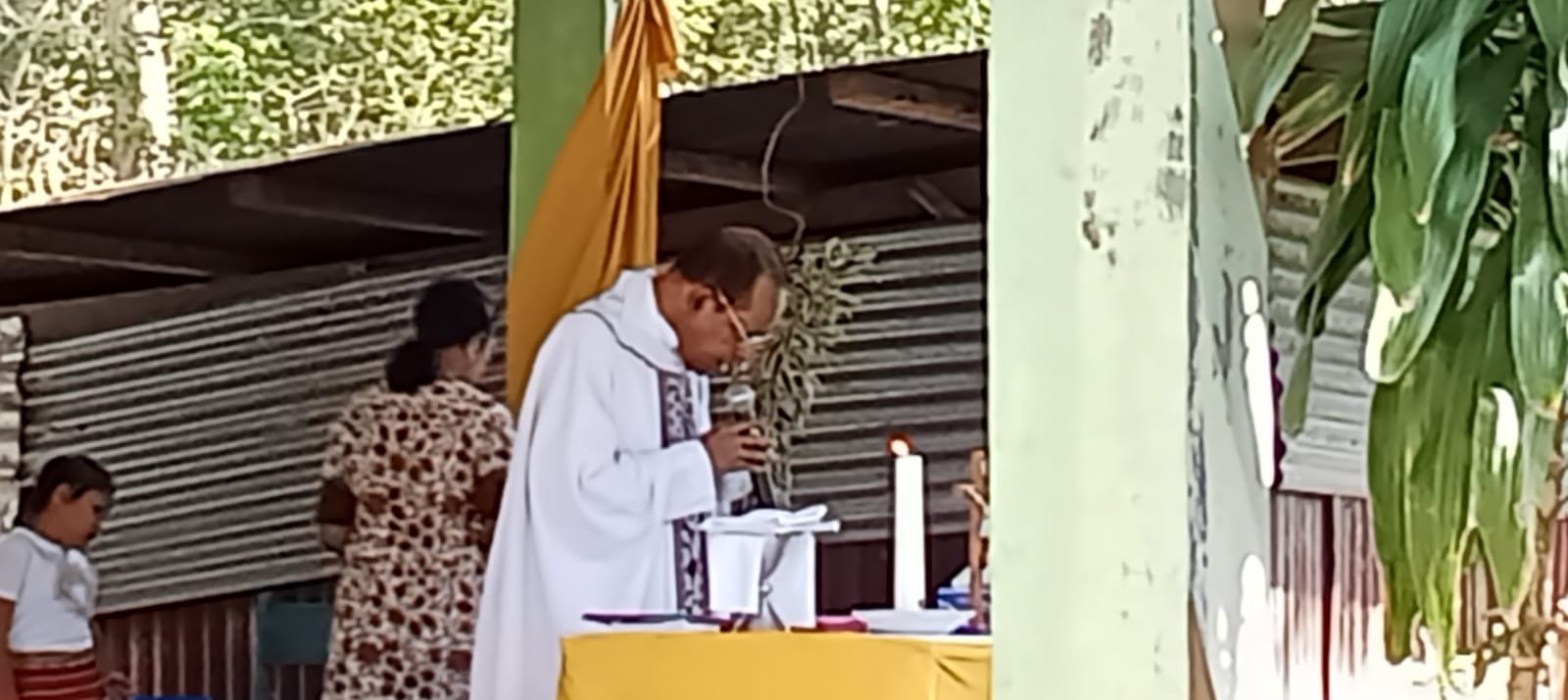 TK STA. THERESIA KEFAMENANU, RAYAKAN HUT PELINDUNGNYA DALAM MISA SYUKUR